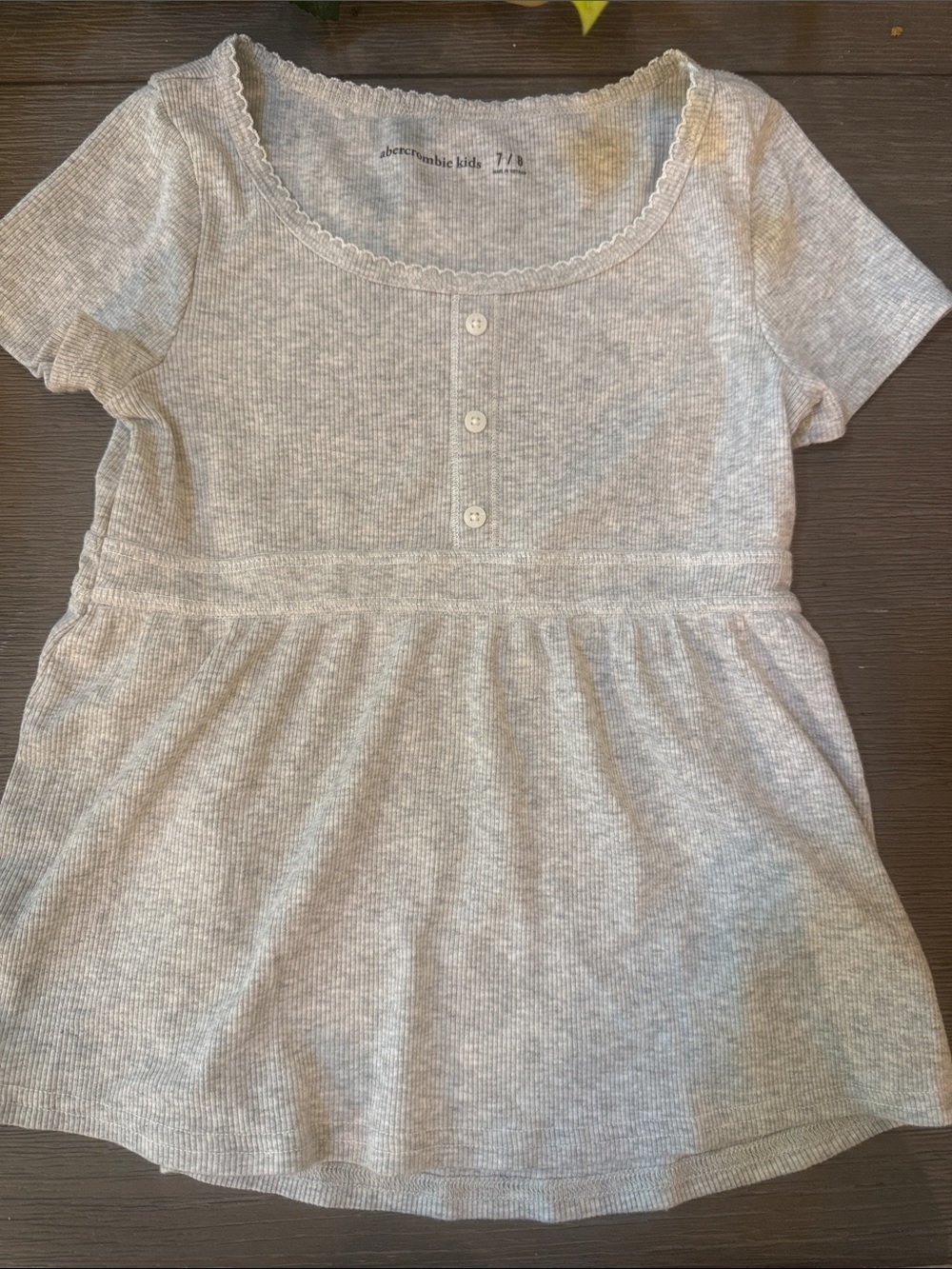 abercrombie kids Heather Gray Ribbed Short Sleeve Scoop Top